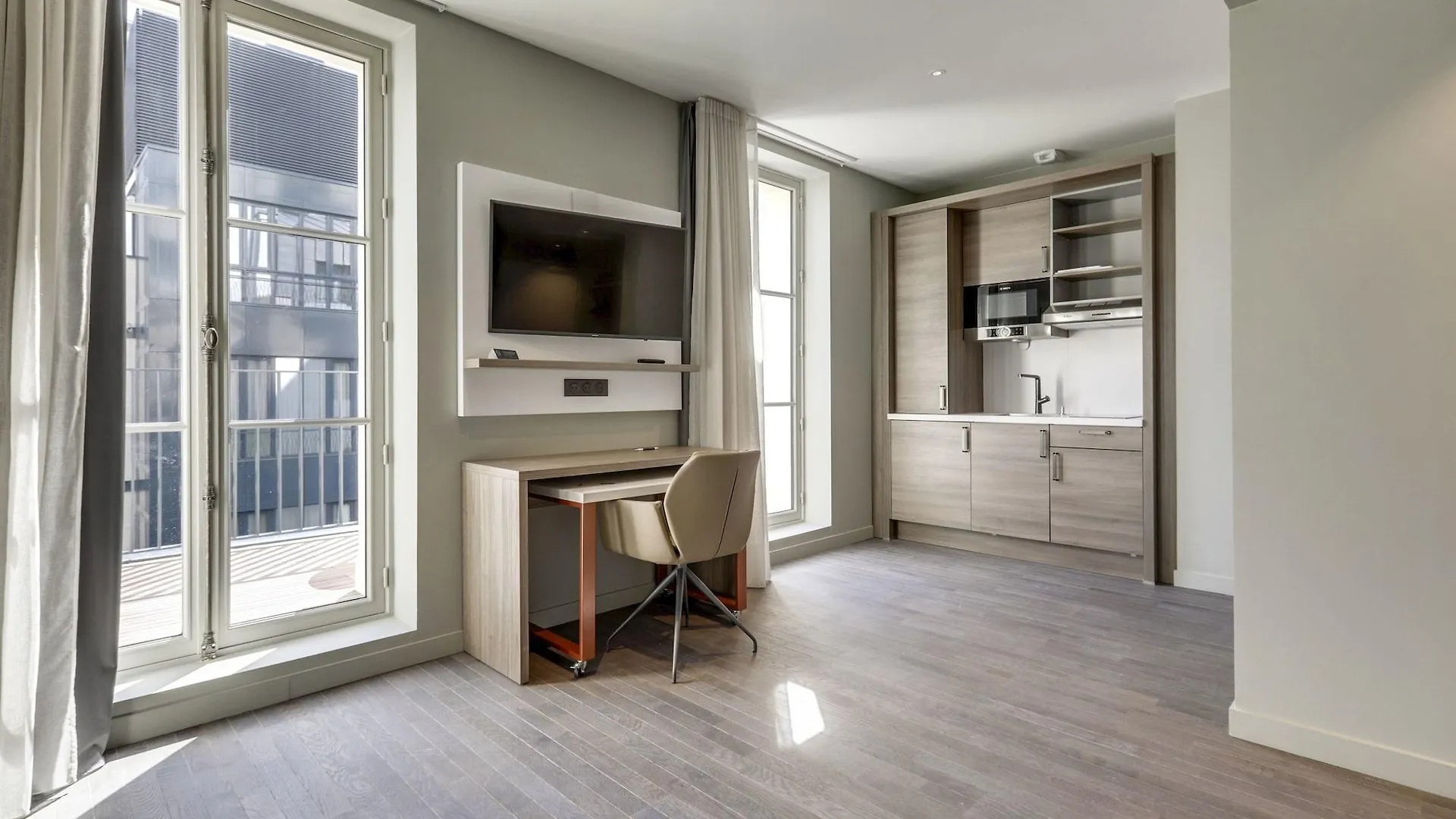 Mode - Arc De Triomphe Aparthotel 4*